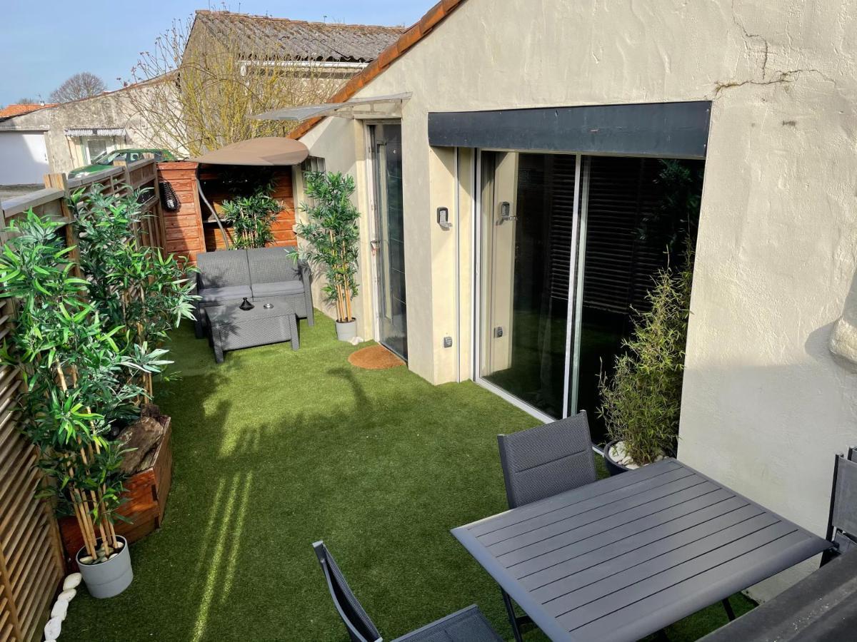 Love Suites & Spa "Le Loft" Avec Jacuzzi Privatif Medis Exterior photo