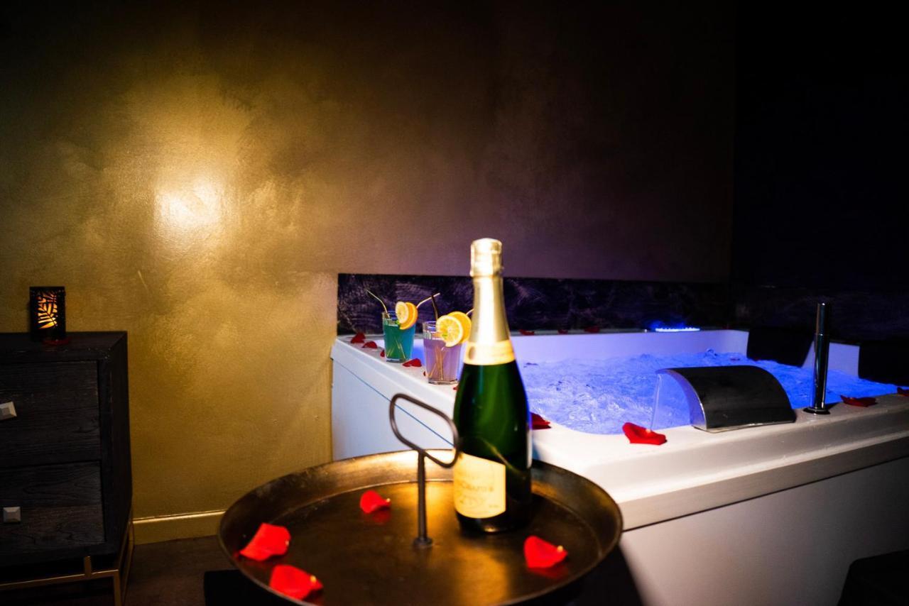 Love Suites & Spa "Le Loft" Avec Jacuzzi Privatif Medis Exterior photo